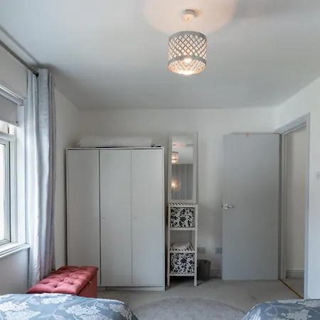 Three-bedroom In Tulfarris Village, Wicklow Holiday home Blessington