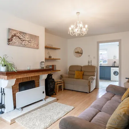 Three-bedroom In Tulfarris Village, Wicklow