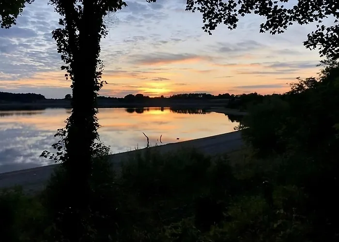 Дом отдыха Three-bedroom In Tulfarris Village, Wicklow